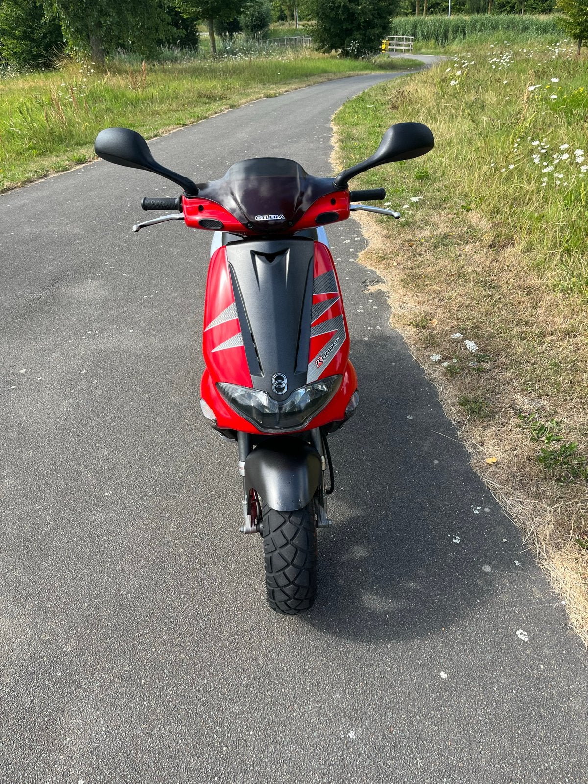 Gilera Runner SP PRO 50cc Scooter - Rood/Zilver, Ophalen of Verzenden, Gebruikt, Benzine, Overige modellen