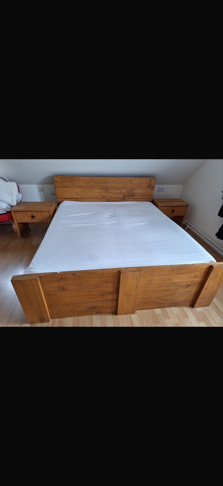 Steiger houten tweepersoonsbed met nachtkastjes, Ophalen, Gebruikt, Bruin, Steigerhout