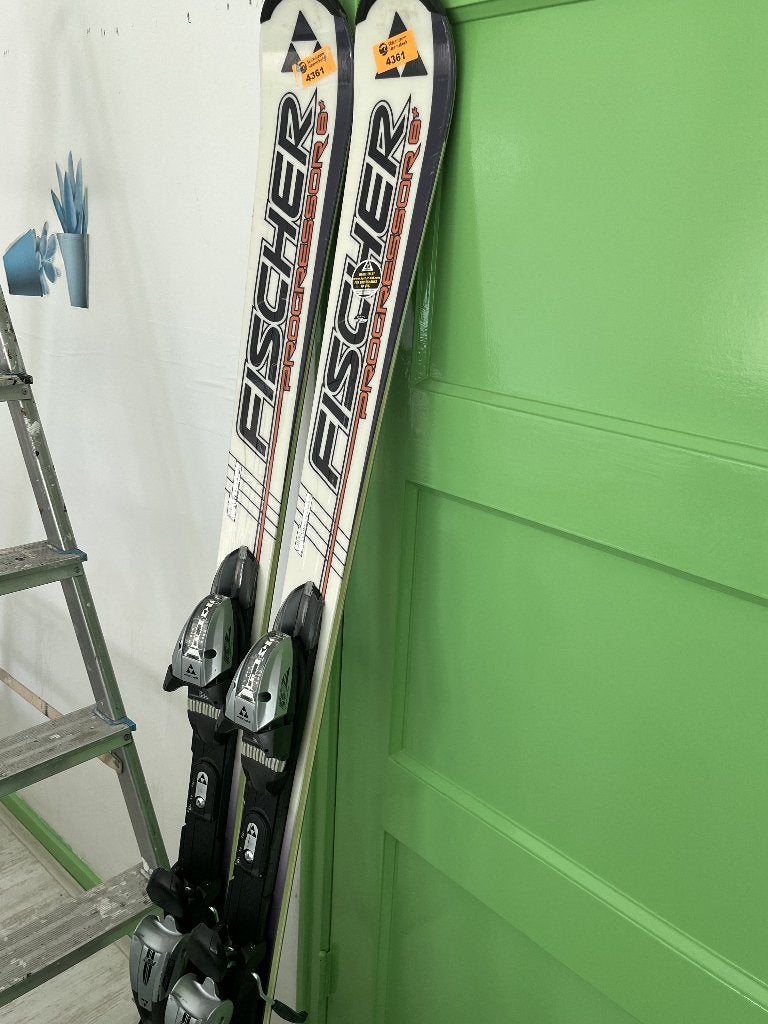 Skiset Fischer 155 + Leki stokken + Salomon schoenen 25, Ophalen, 140 tot 160 cm, Fischer, Zo goed als nieuw