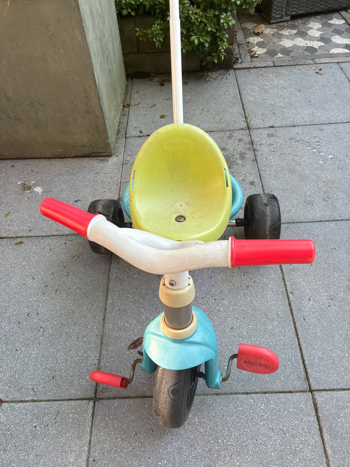 Smoby driewieler met duwstang, Ophalen, Gebruikt, Trapvoertuig