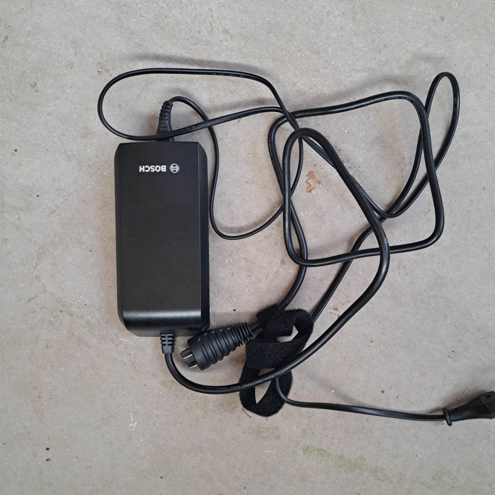Bosch Compact Charger 36V-2A E-bike Oplader
