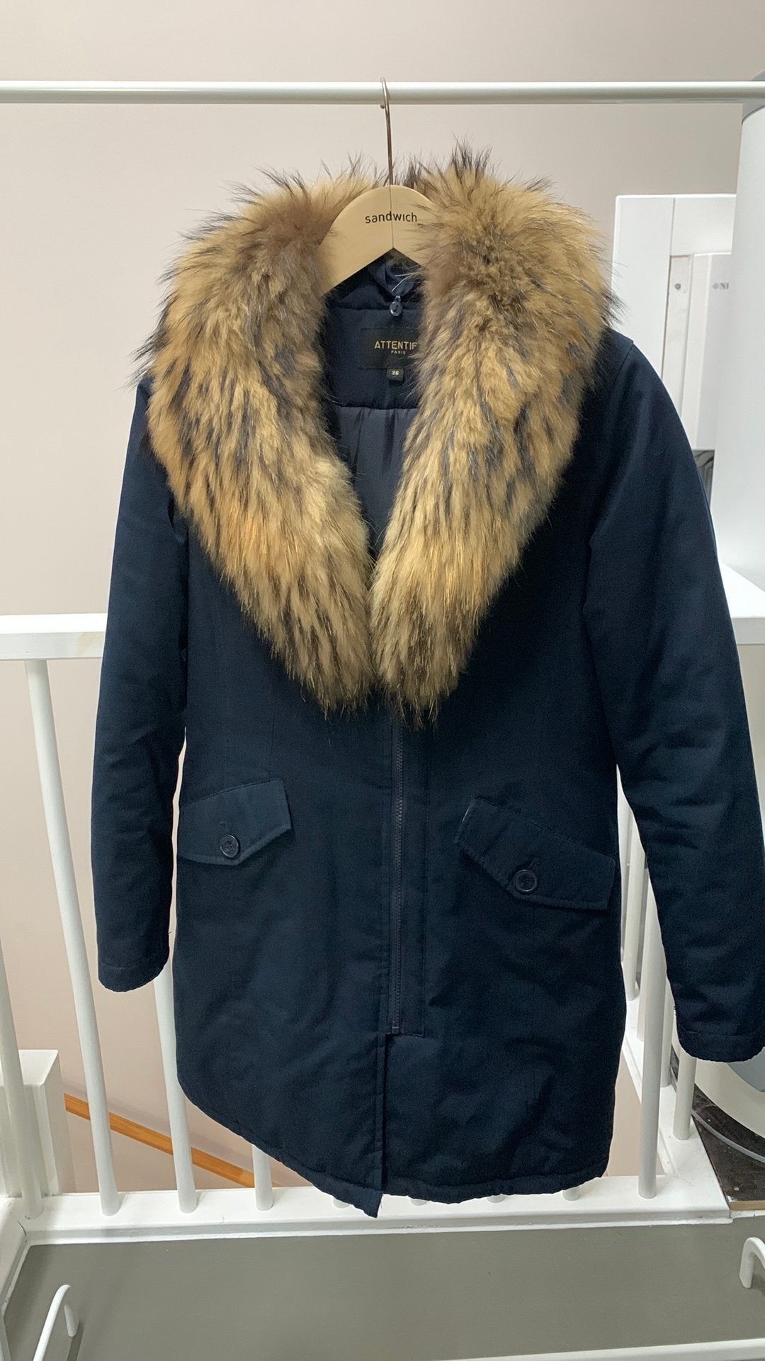 Attentif Paris winterjas met bontkraag - Maat 36 (S), Kleding | Dames, Ophalen of Verzenden, Zo goed als nieuw, Maat 36 (S), Blauw