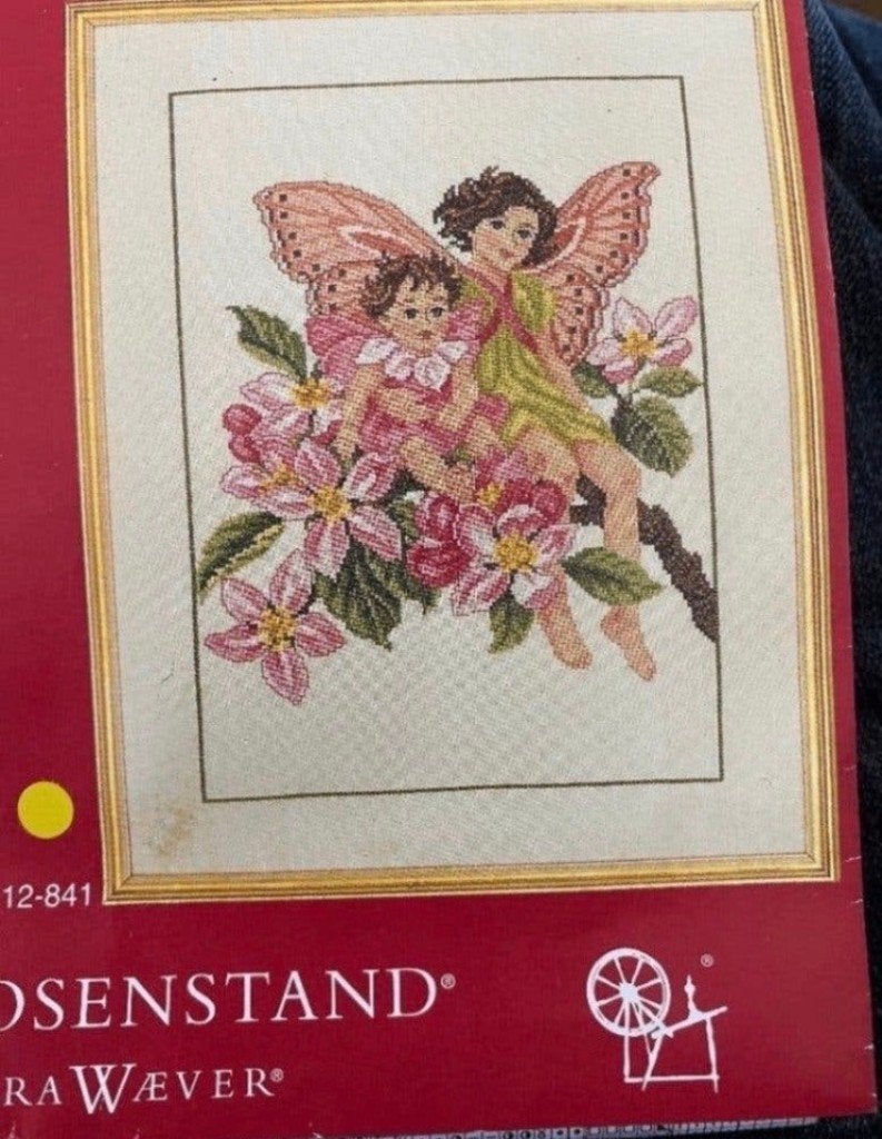 BORDUURPAKKET EVA ROSENSTAND THE APPLE BLOSSOM FAIRIES PLUS, Verzenden, Nieuw, Handborduren, Borduurpakket