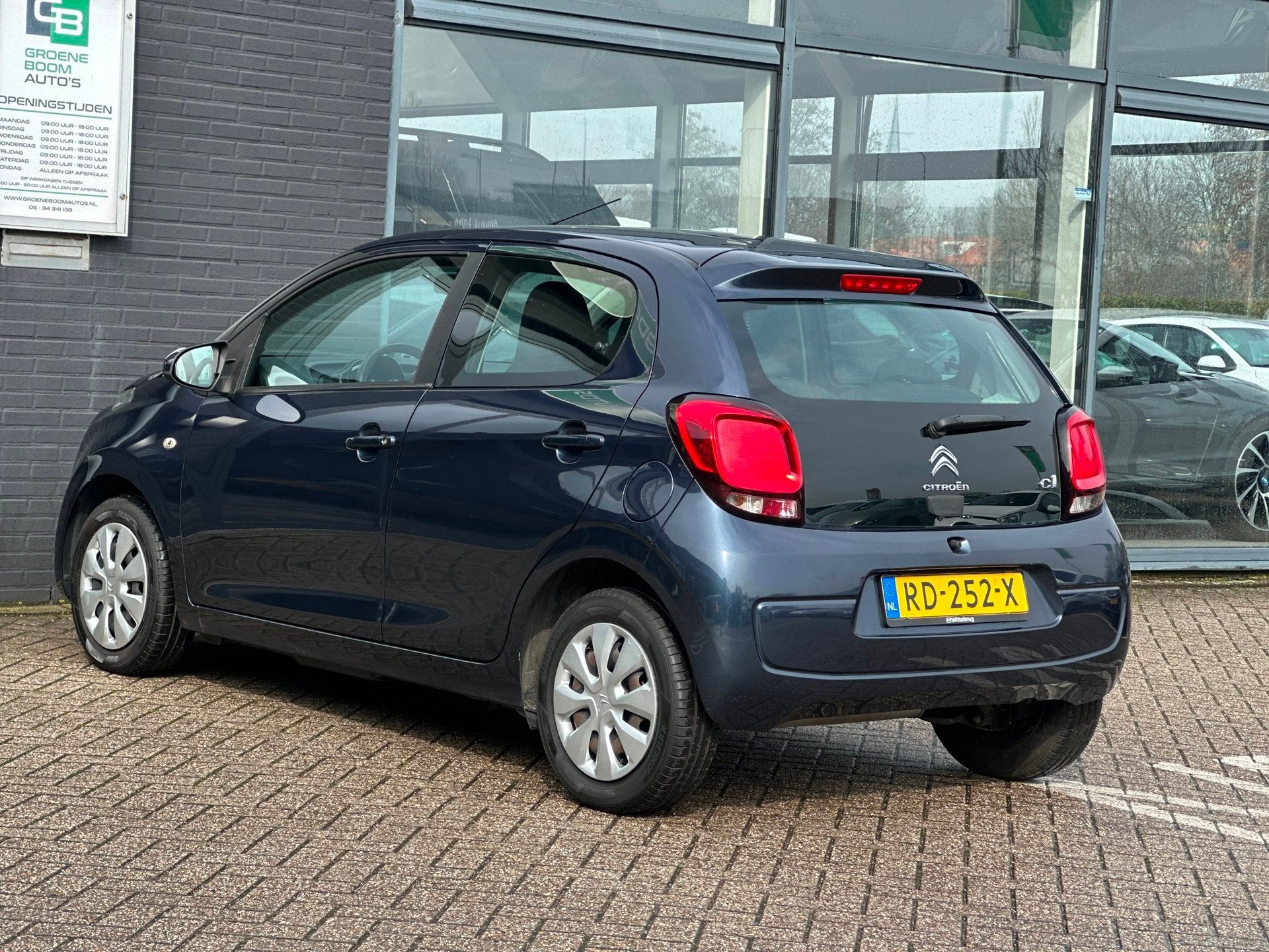 Citroen C1 1.0 e-VTi Feel/AIRCO/5-DRS/NL-AUTO NAP!, Voorwielaandrijving, Stof, Gebruikt, Euro 6