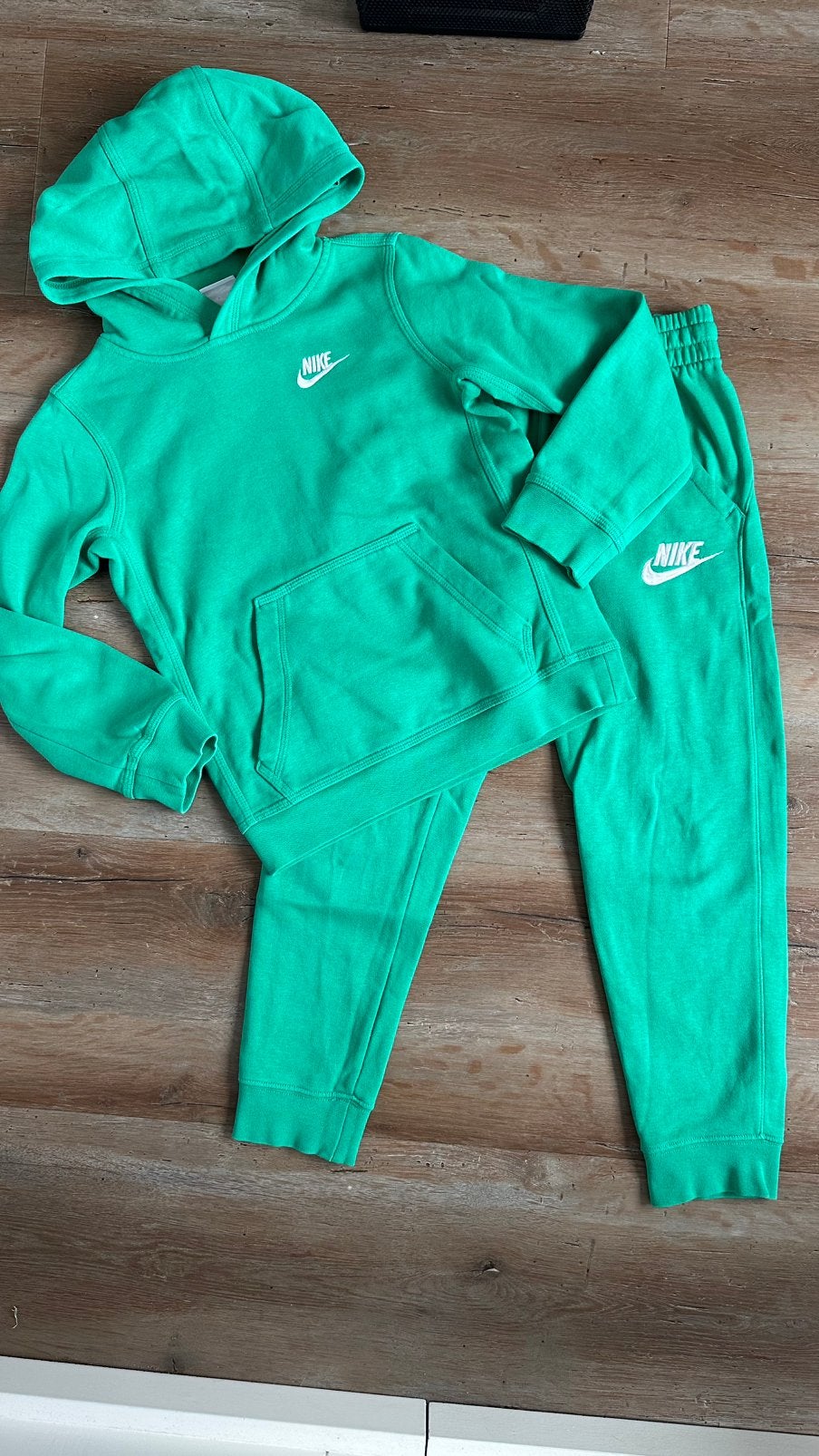 Pak van Nike maat 122-128, Gebruikt, Ophalen of Verzenden, Setje, Nike