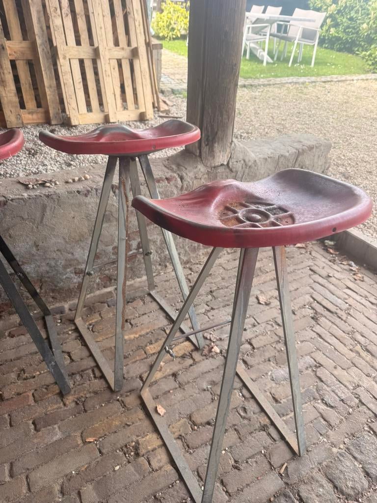 Barkrukken 8 stuks, 5 krukken of meer, Ophalen, Zo goed als nieuw, 60 tot 90 cm