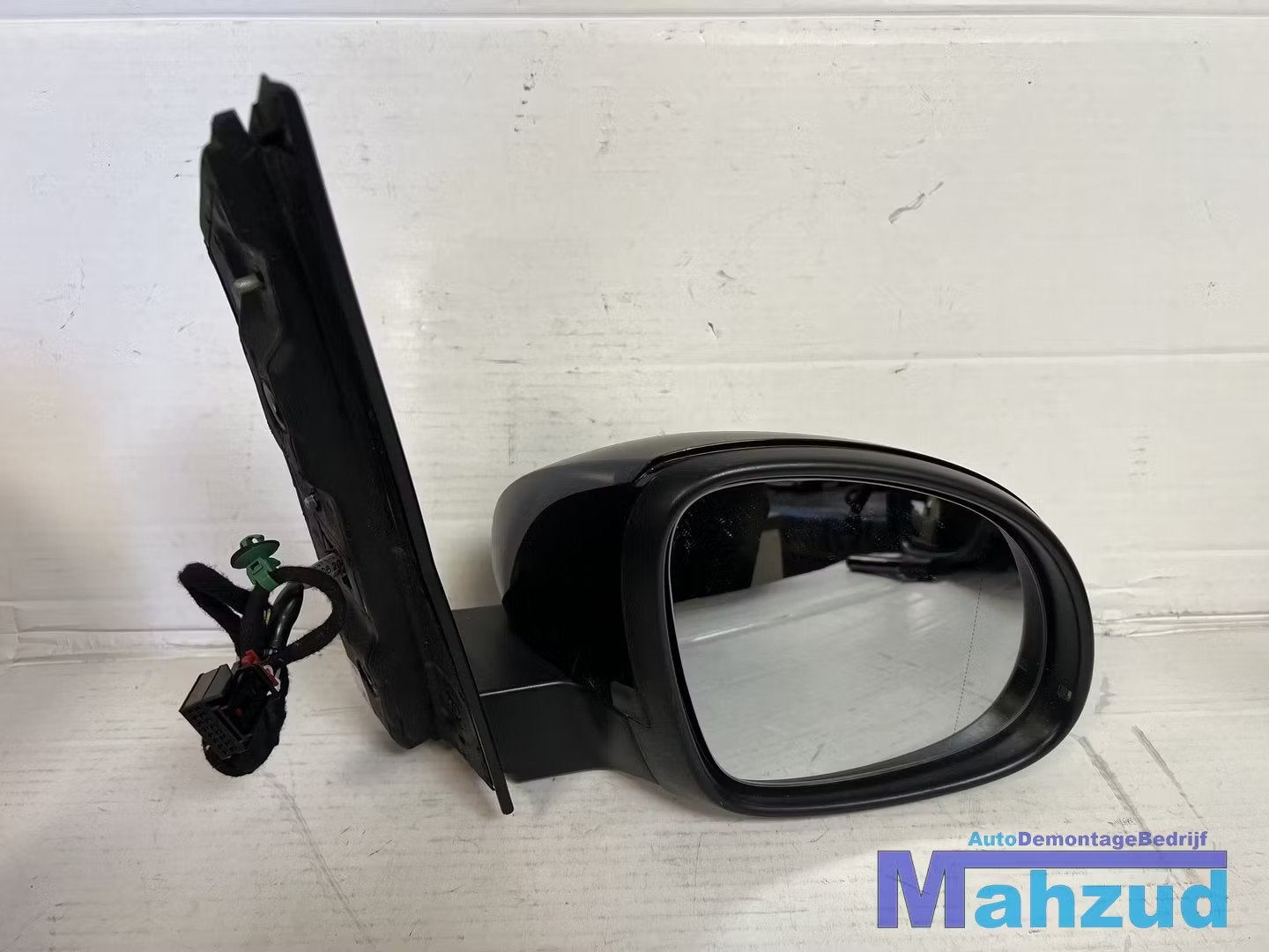 VW SHARAN 7N rechts zwart spiegel 2010-2022, Auto-onderdelen, Gebruikt, Volkswagen, Volkswagen AG, Berliner Ring 2
38440  Wolfsburg, DE