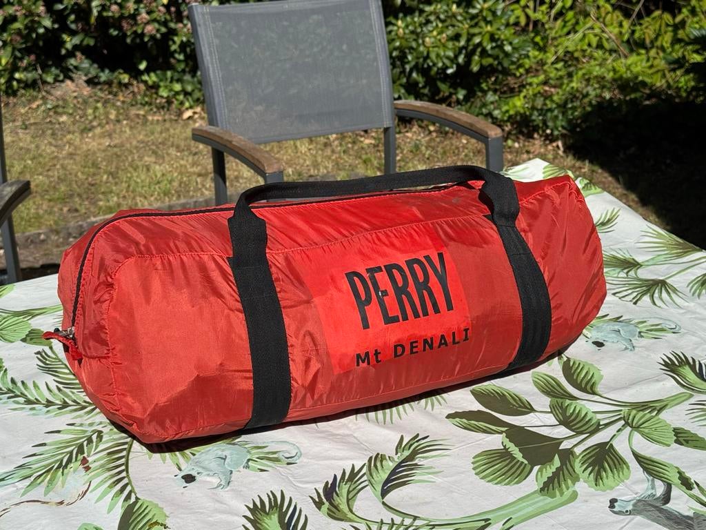 Perry Mt Denali 2-3 persoons koepeltent - Festival, Caravans en Kamperen, Ophalen of Verzenden, Gebruikt, Tot en met 3