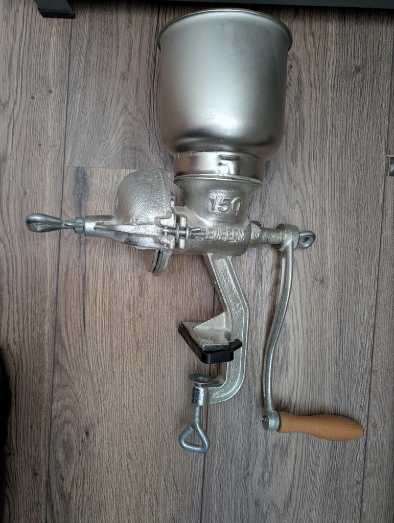 Schrootmolen van Brewferm - Handmatige graanmolen, Ophalen of Verzenden, Gebruikt