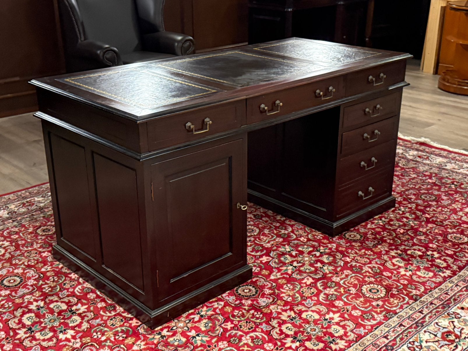 Klassiek Engels bureau #669, Huis en Inrichting, Bureaus, Ophalen of Verzenden