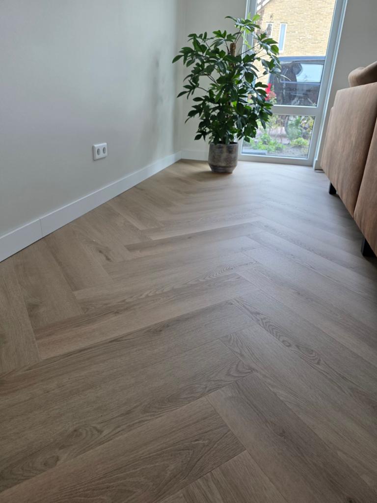 Foto 14 van BELAKOS / HEBETA / GELASTA  PVC-VLOEREN TOT WEL 40%KORTINGEN