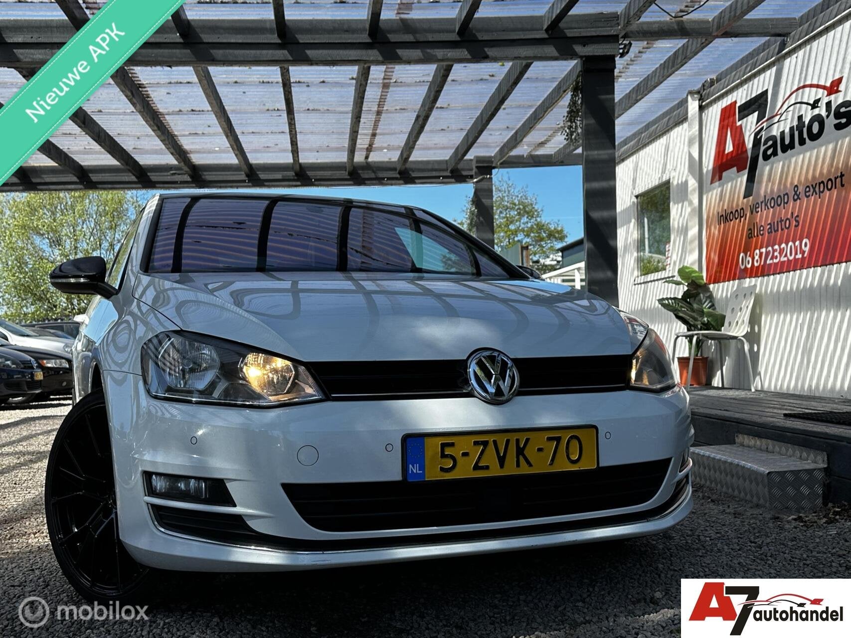 Volkswagen Golf 1.4 TSI ACT Highline//Nieuwe APK//Automaat, Gebruikt, Euro 6, 4 cilinders, 150 pk