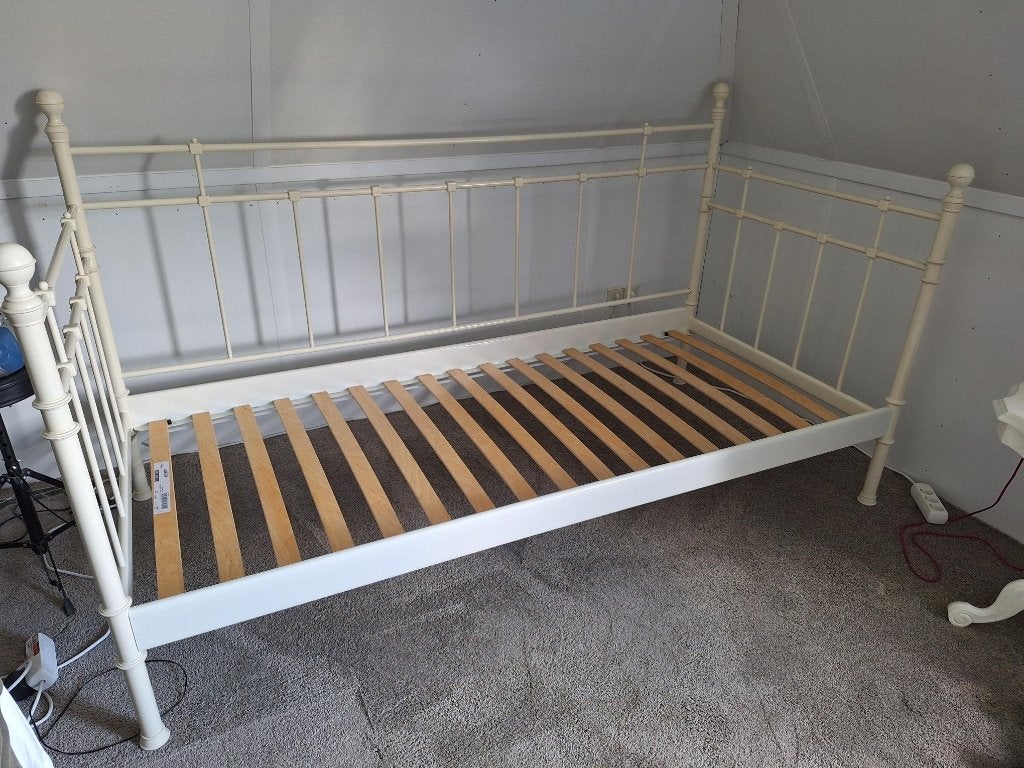Ikea bed , Tromsnes, Ophalen, Gebruikt, 90 cm, Eenpersoons