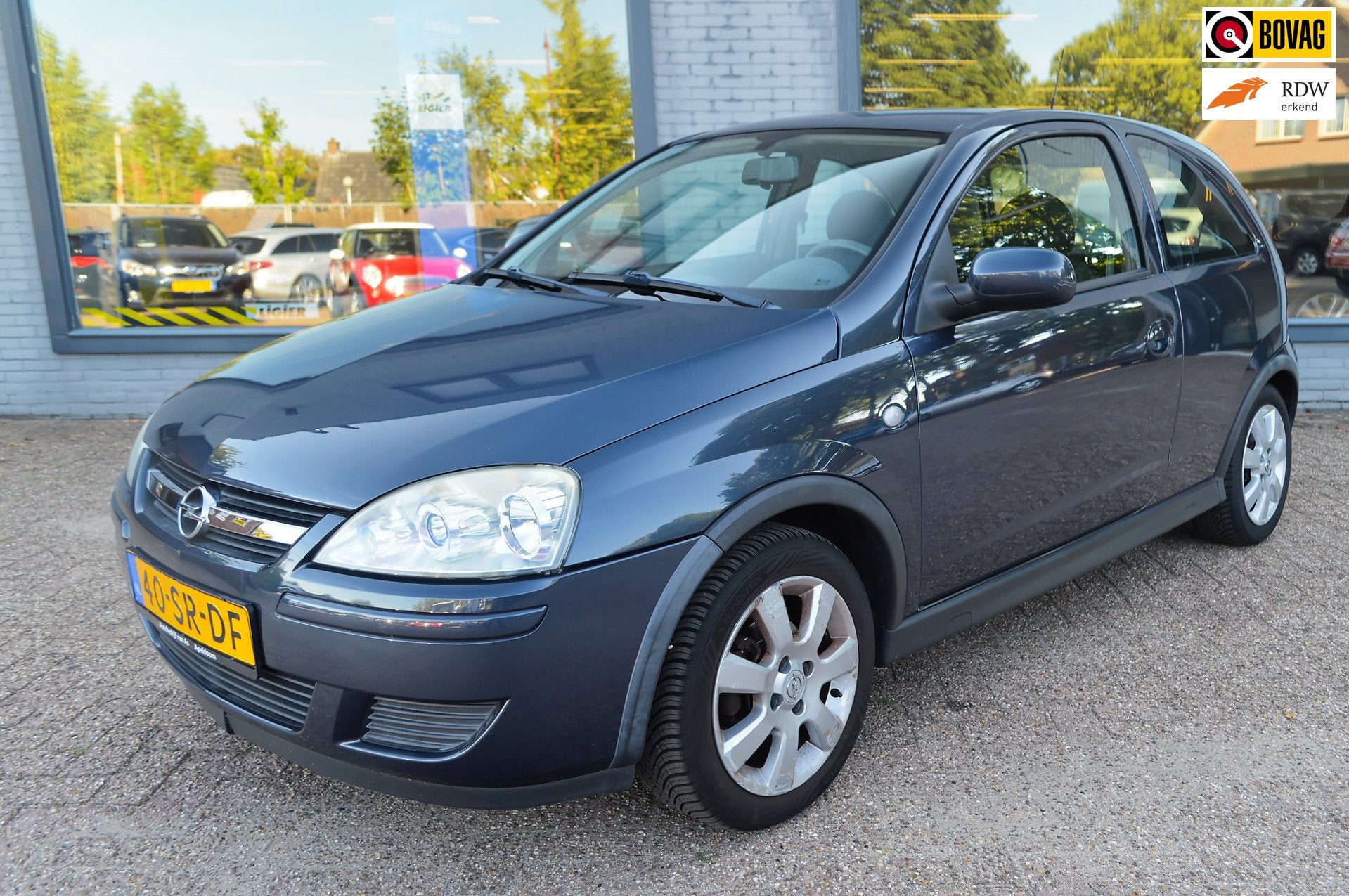 Opel Corsa 1.2-16V Silverline | Airco | LM-velgen | All-seas, Voorwielaandrijving, Gebruikt, 31 €/maand, 4 cilinders