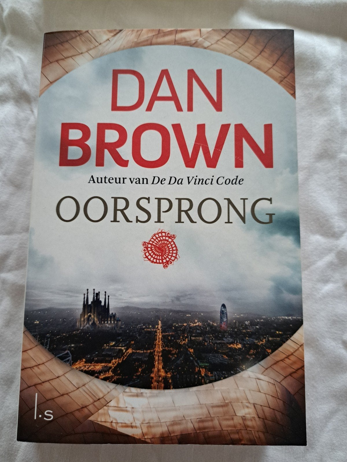 Dan Brown - Oorsprong, Boeken, Ophalen of Verzenden, Zo goed als nieuw, Dan Brown