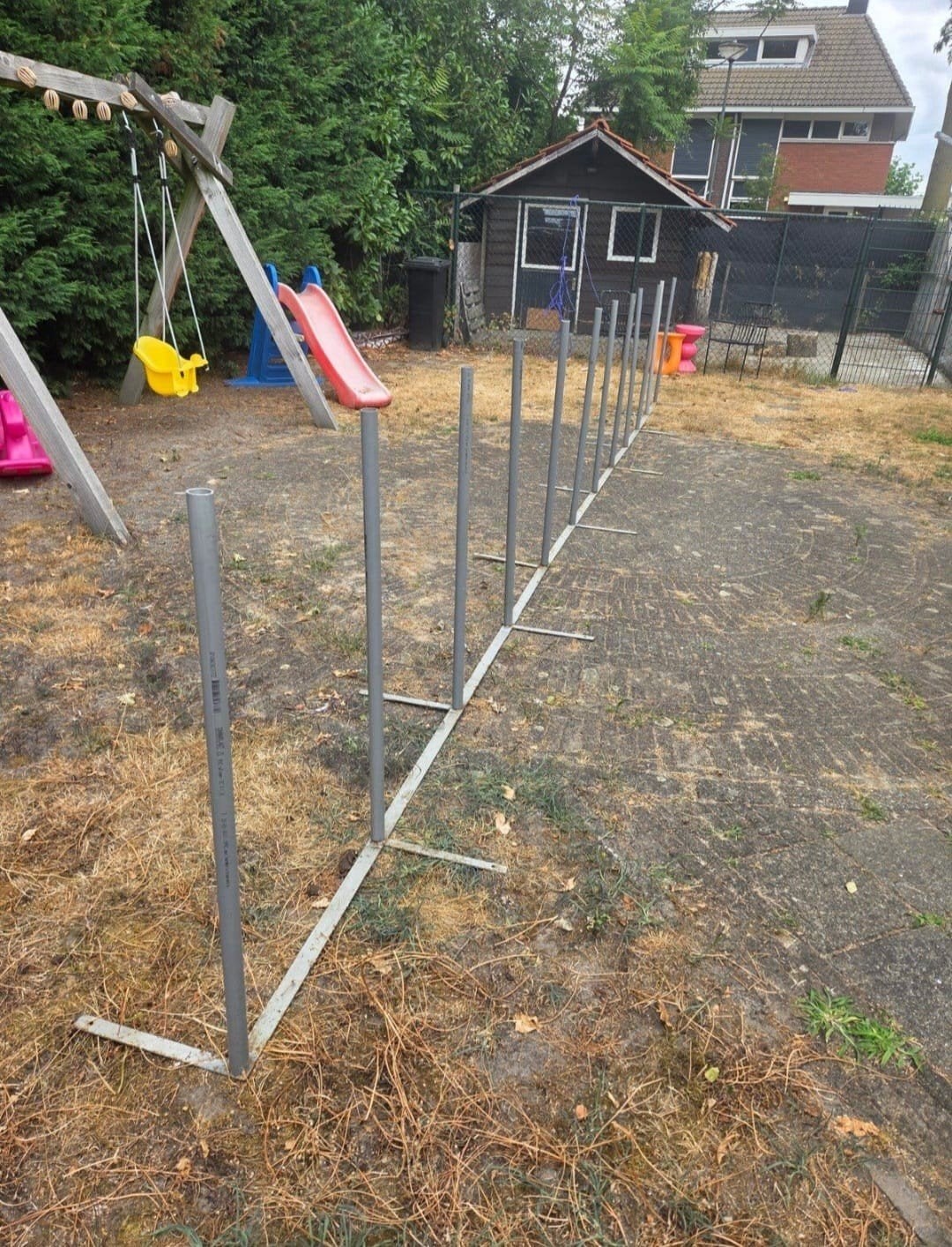 Agility paaltjes 6,6m – Voor Fanatieke Honden!, Ophalen, Gebruikt