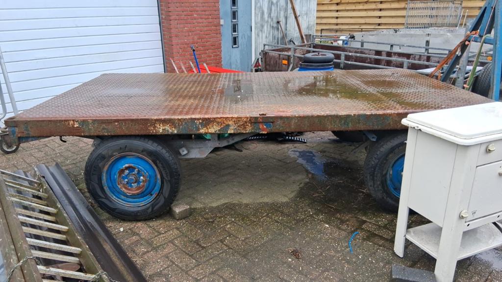 Platte wagen balenkar met gegalvaniseerd onderstel, Auto diversen, Aanhangers en Bagagewagens, Ophalen of Verzenden, Gebruikt