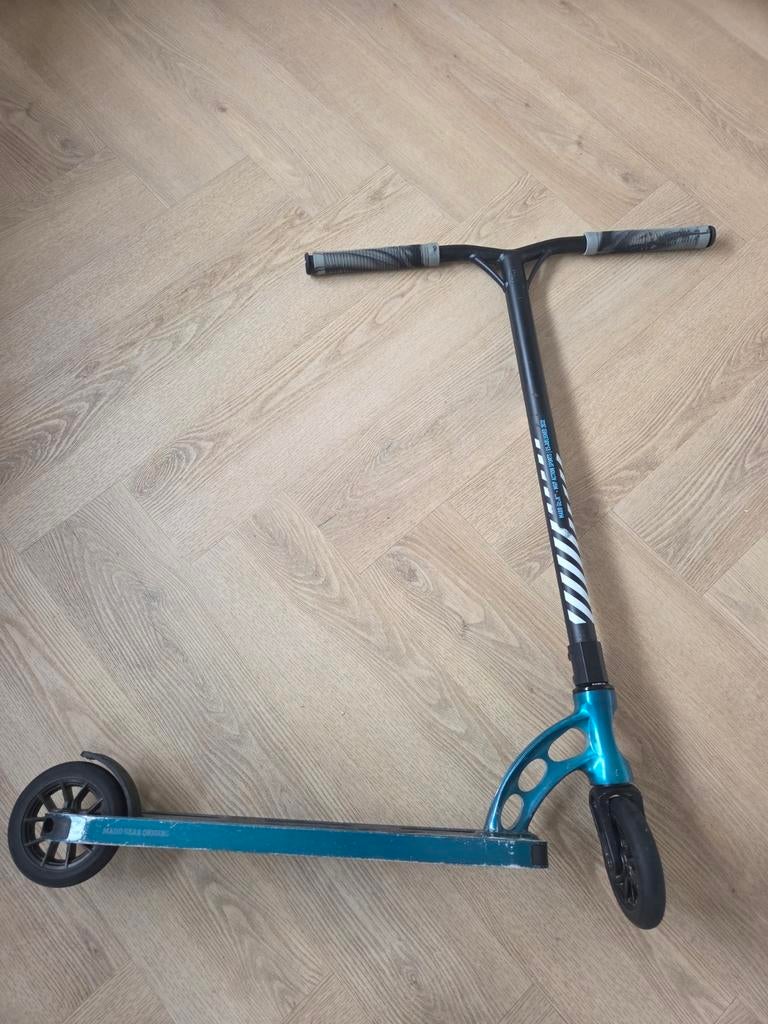 Stuntstep MGP VX Origin Team LTD – Nickeled Blue, Fietsen en Brommers, Steps, Gebruikt, Overige typen, Ophalen