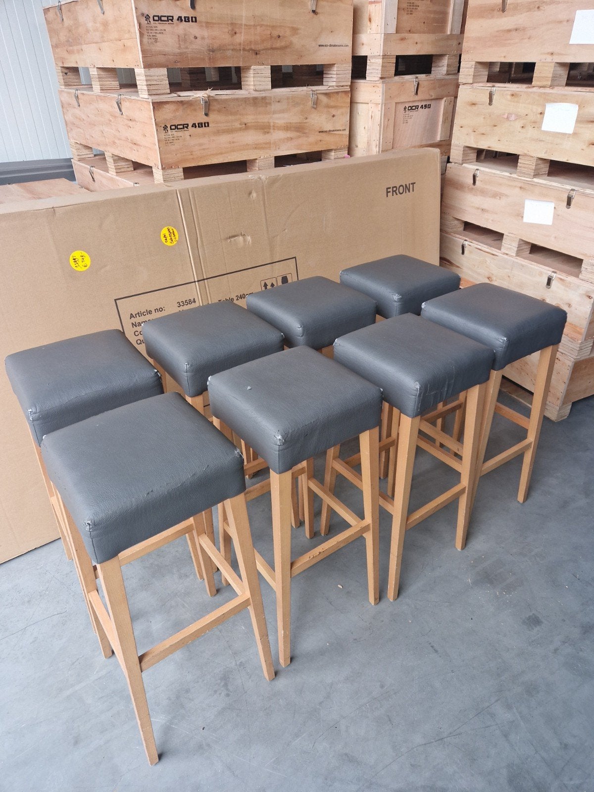 8 barkrukken, 2 krukken, Ophalen, 60 tot 90 cm