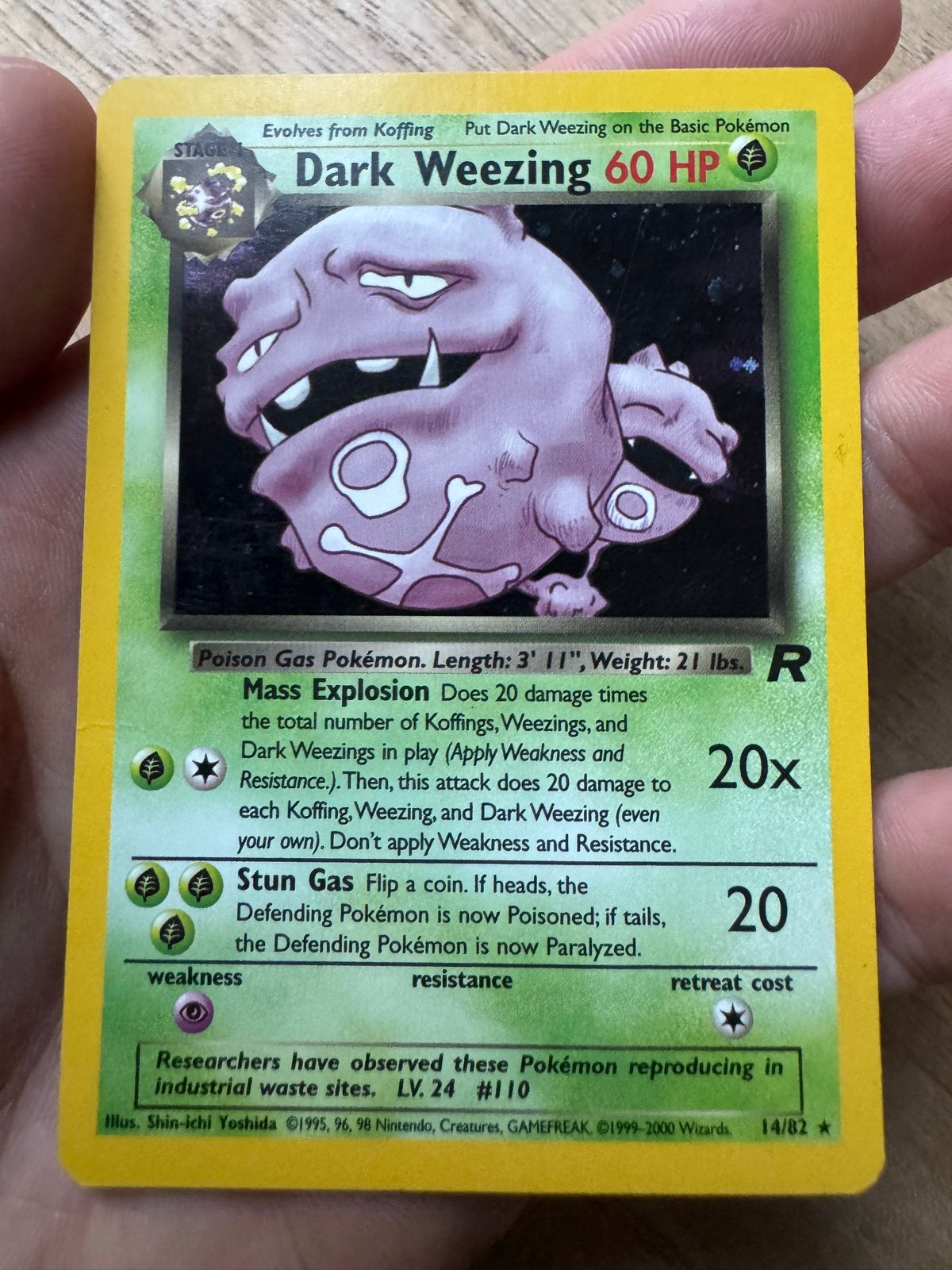 Dark Weezing Pokémon kaart 14/82 Team Rocket, Ophalen of Verzenden, Losse kaart