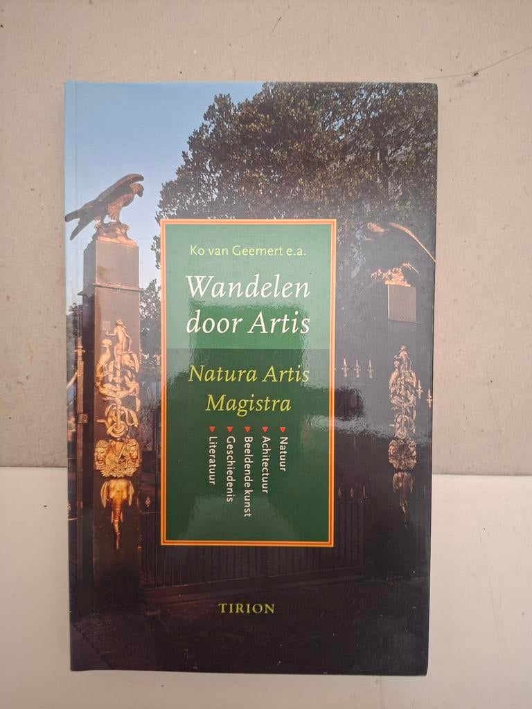 M. Frankenhuis - Wandelen door Artis, Verzenden, Zo goed als nieuw, M. Frankenhuis; Ko van Geemert; F. van der Velden