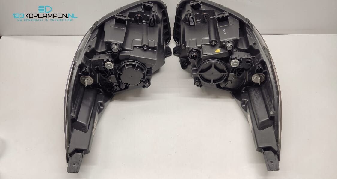 Kia Picanto 3 koplamp links rechts, Ophalen, -, -, -