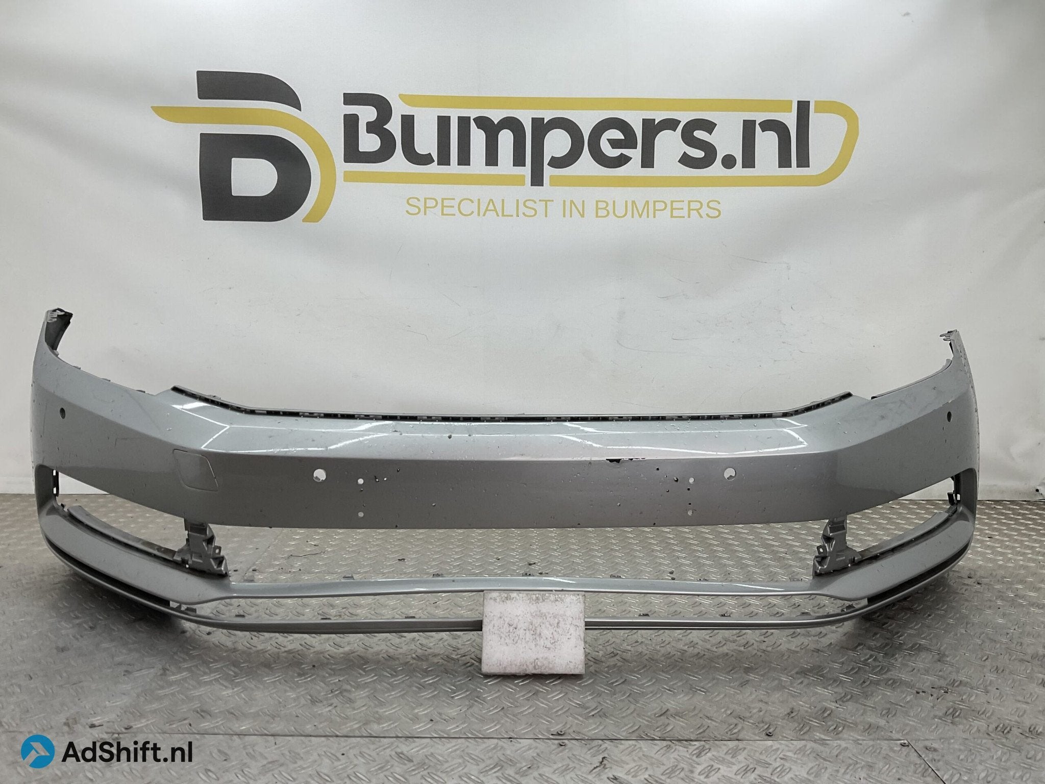 Bumper Volkswagen Passat B8 14-18 3G0807221 Voorbumper C7-20