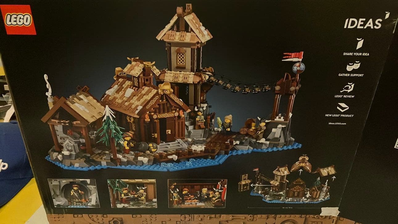 Lego vikingdorp 21343 afgebroken gesorteerd op volgorde, Ophalen, Zo goed als nieuw