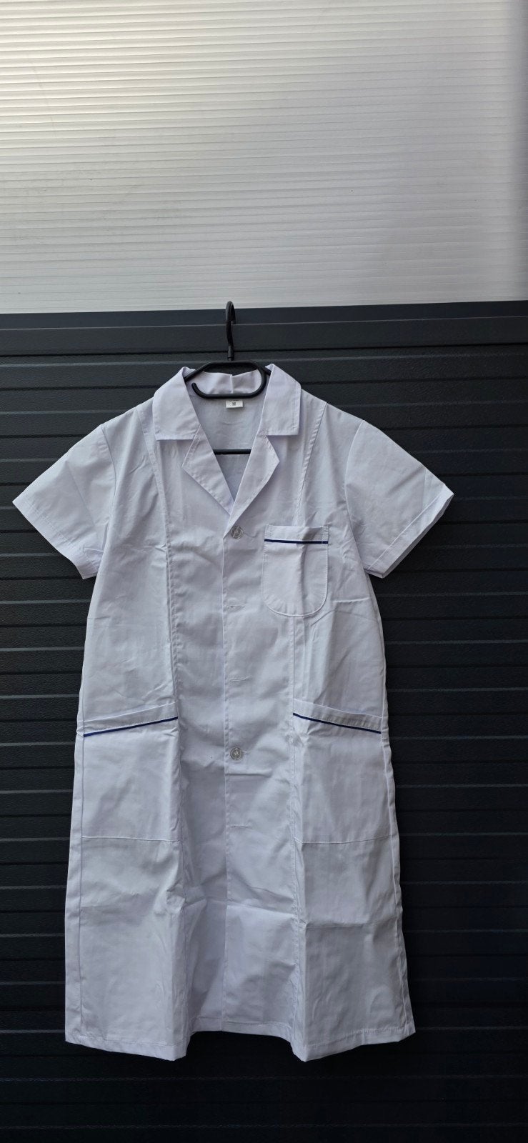 Witte laboratoriumjas met korte mouwen - Maat M, Onbekend, Ophalen of Verzenden, Nieuw