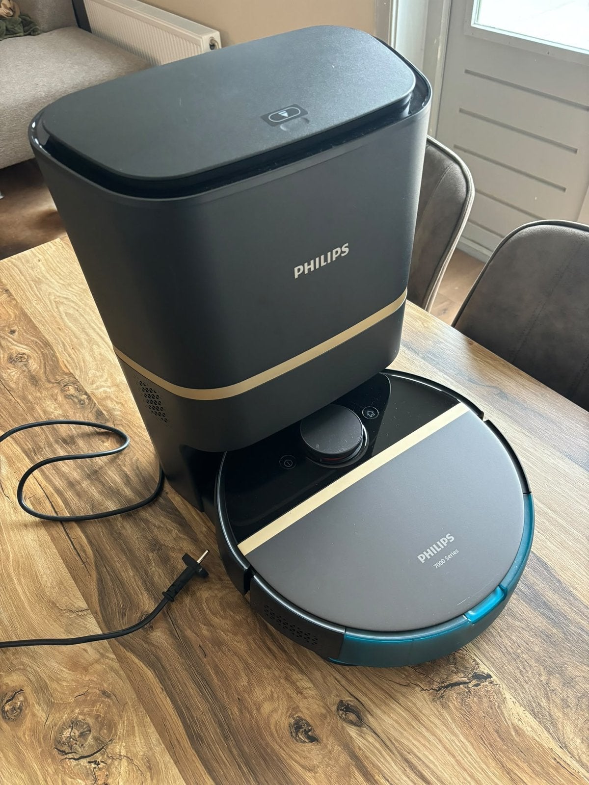Philips HomeRun 2000 Series Robotstofzuiger met Auto-Empty D, Stofzak, Gebruikt, Philips, Automatisch legen