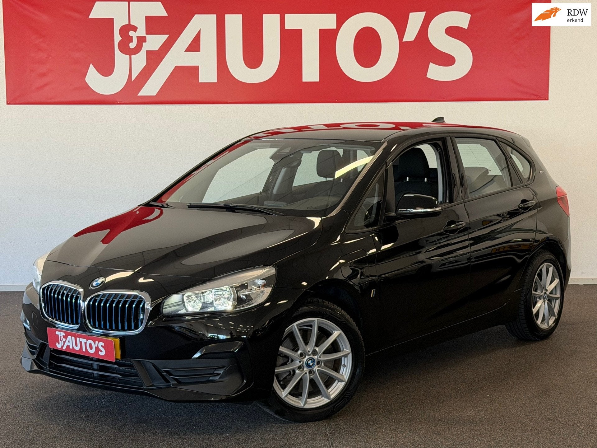 BMW 2-serie Active Tourer 225xe iPerformance|NAVIGATIE|CRUIS, Auto's, Automaat, 8 kWh, Gebruikt, Automatische klimaatregeling