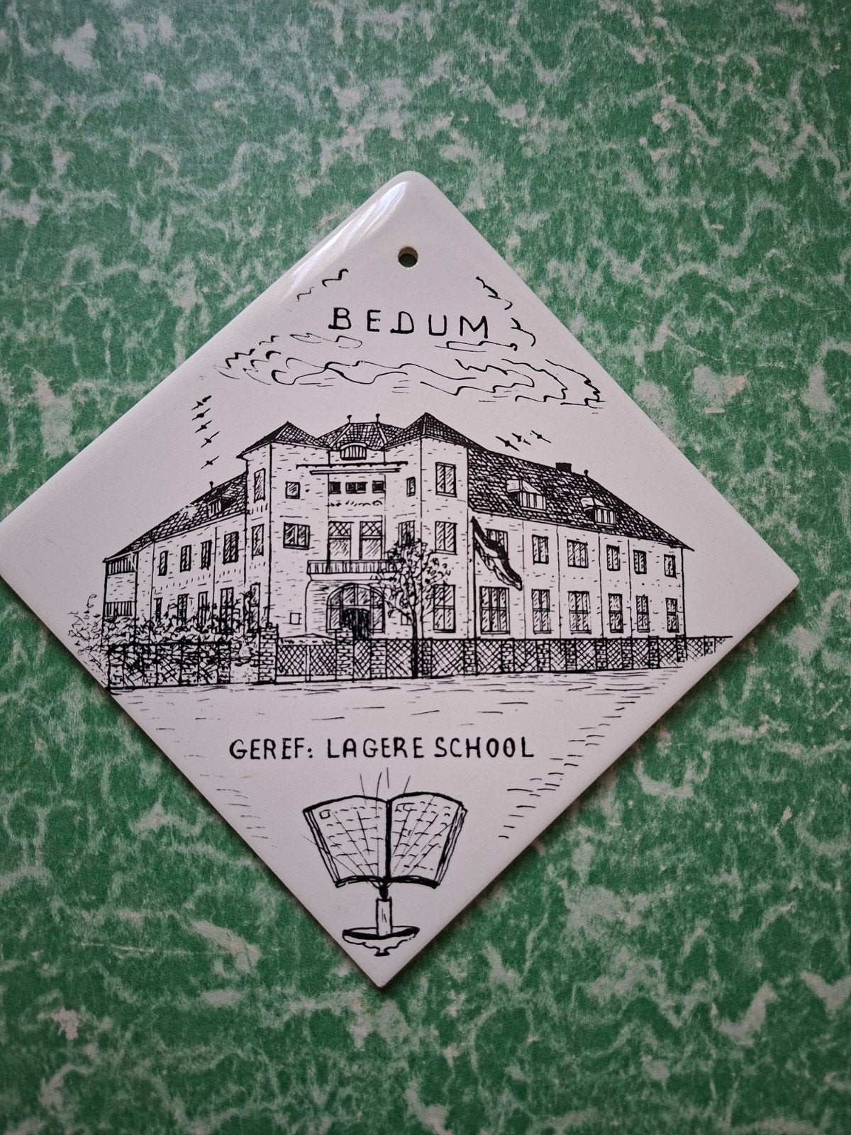 tegeltje Bedum (Gr.) Gereformeerde Lagere School., Ophalen of Verzenden, Zo goed als nieuw