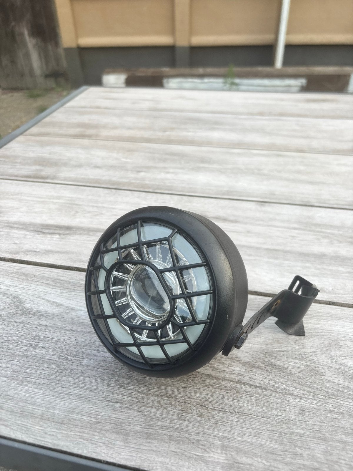 Fietsvoorlicht met rooster -, Ophalen, Zo goed als nieuw, Overig, Voorlicht