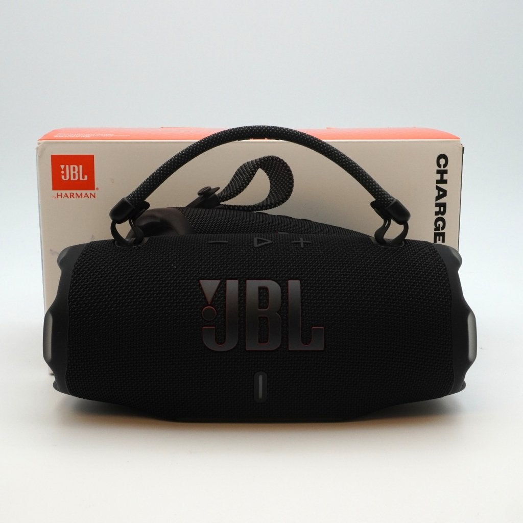 JBL Charge 6 Black Compleet in Doos - ZGAN - Met Garantie, JBL, Zo goed als nieuw, Support@jbl.com, 400 Atlantic Street
Stamford, CT 06901
USA