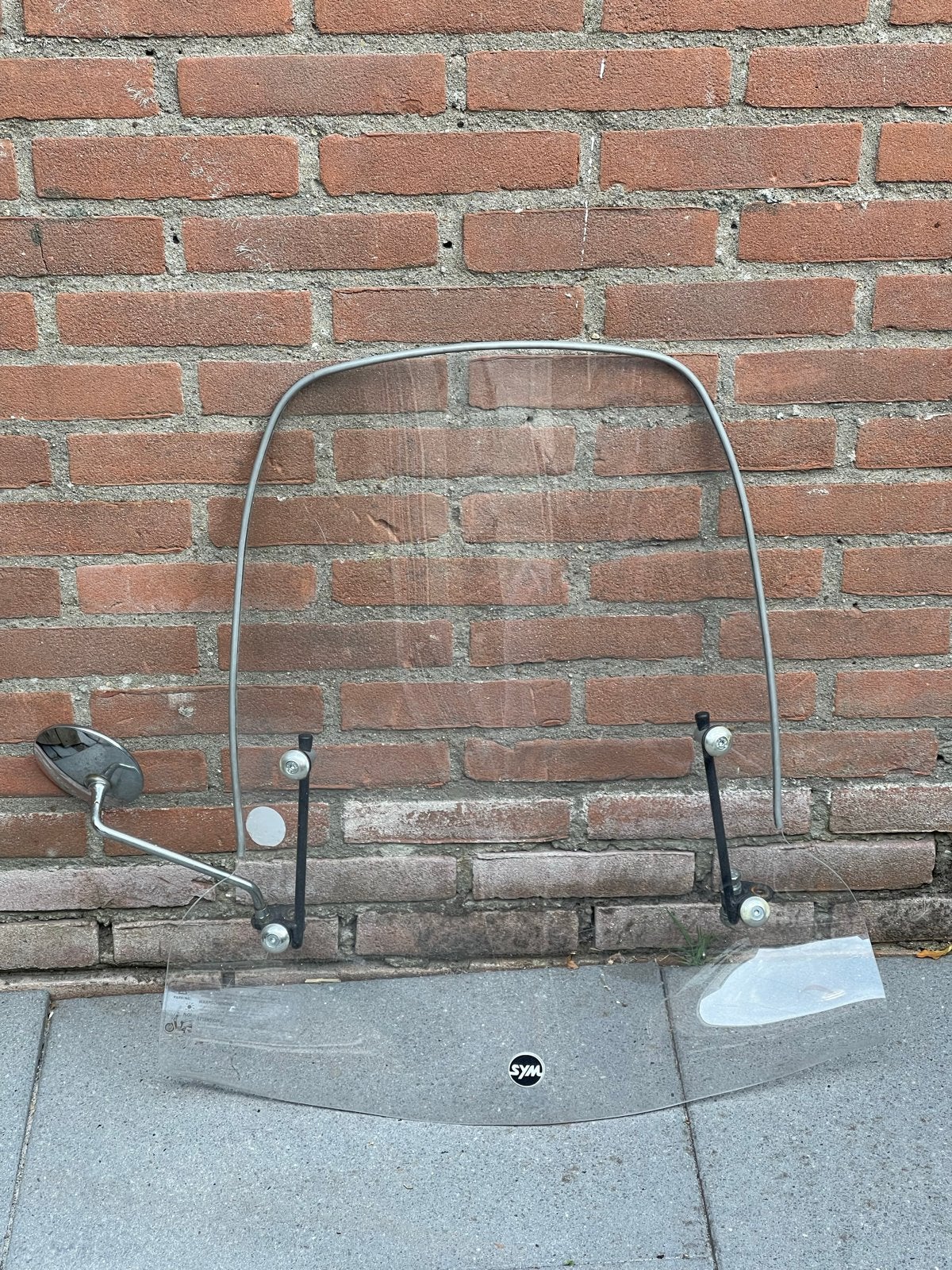 Sym Mio windscherm met spiegel rechts, Ophalen, Gebruikt, Overige typen, SYM