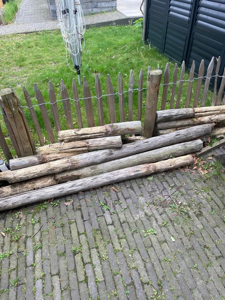 Gebruikte kastanjehouten palen, diverse lengtes, Tuin en Terras, Palen, Balken en Planken, Ophalen, Gebruikt, Minder dan 180 cm