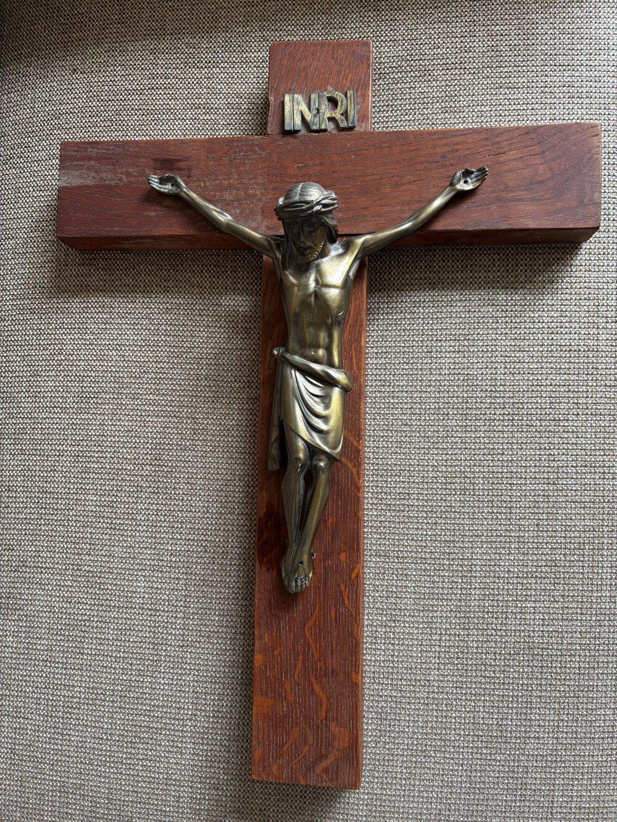 houten kruisbeeld met bronzen corpus, Antiek en Kunst, Ophalen of Verzenden