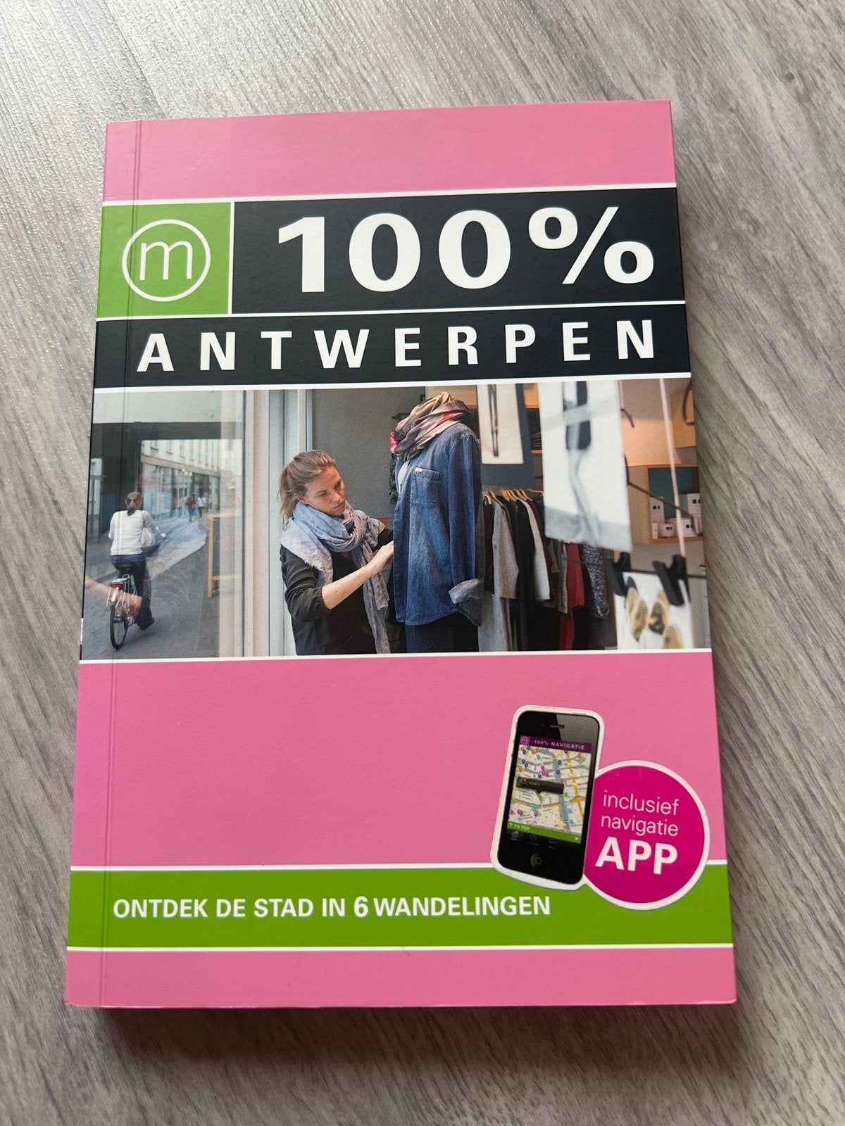 Antwerpen Reisgids met navigatie-app, Boeken, Reisgidsen, Overige merken, Europa, Ophalen of Verzenden, Zo goed als nieuw