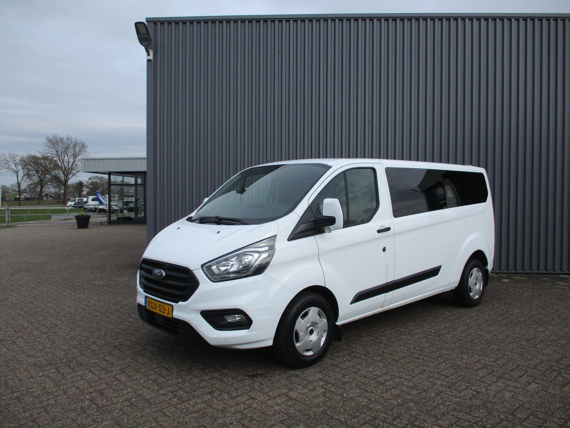 Ford Transit Custom 2.0 TDCI L2 Trend Airco Personenbus 9 pe, Auto's, Voorwielaandrijving, 1987 kg, Stof, Gebruikt