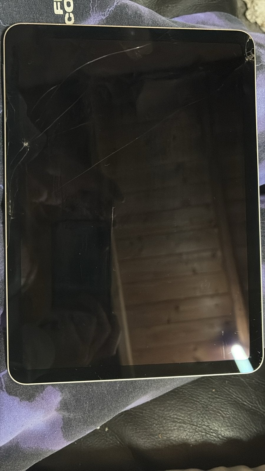 iPad Air 5 11 inch 64gb - Scherm beschadigd, Computers en Software, Apple iPads, Gebruikt, Apple iPad Air, 11 inch, Ophalen of Verzenden