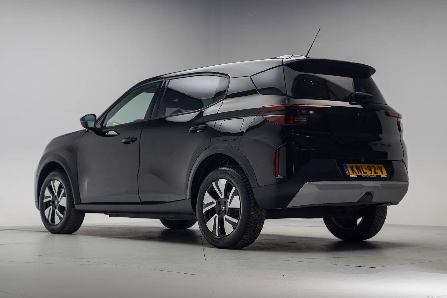 Opel Frontera Electric GS 44 kWh [ LED Navi Apple/Android Ca, Automaat, 0 cilinders, Gebruikt, Parkeersensor