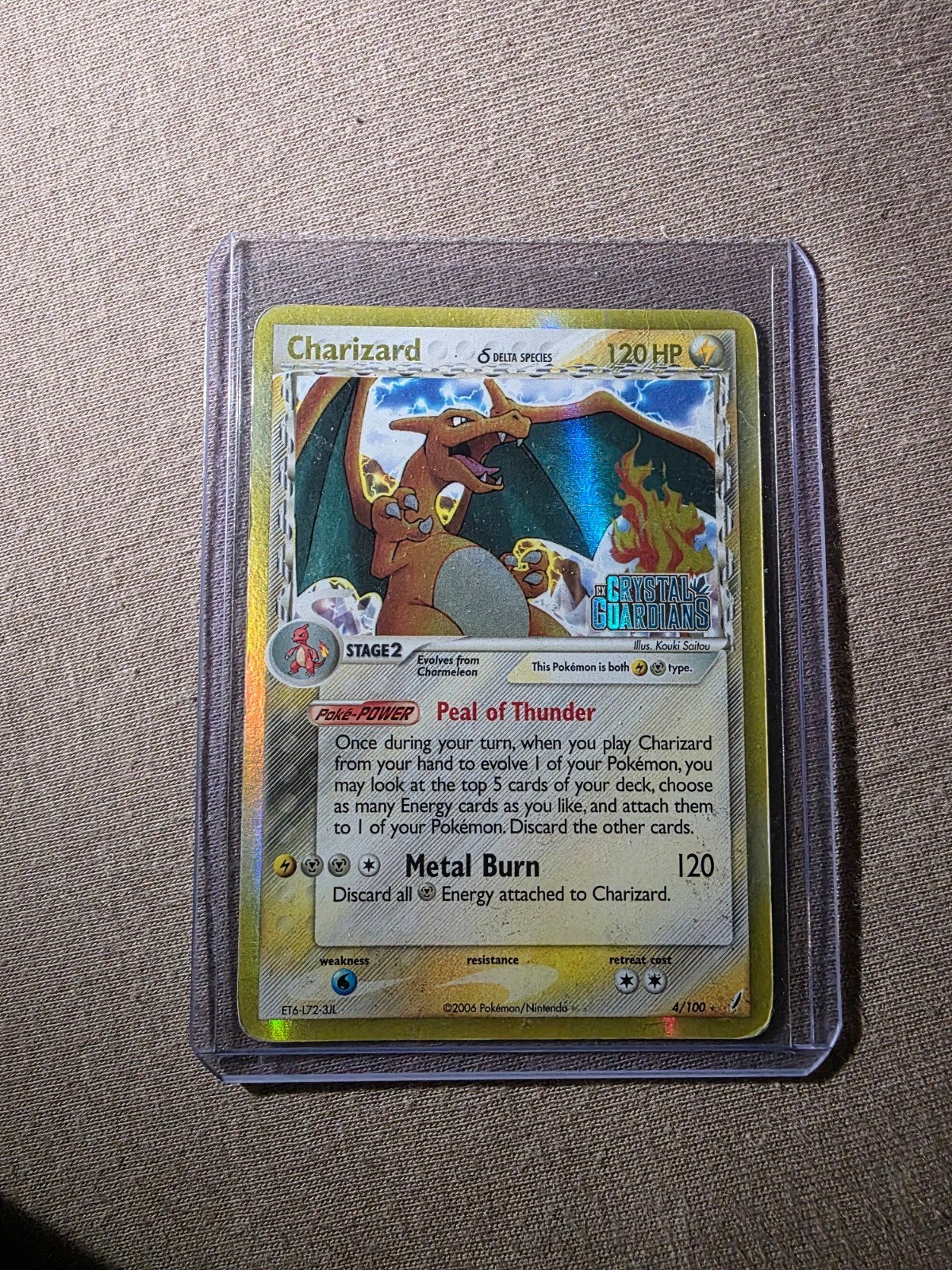 Charizard Pokémon kaart - Ex Delta Species - Reverse Holo, Ophalen of Verzenden, Gebruikt, Losse kaart, Foil