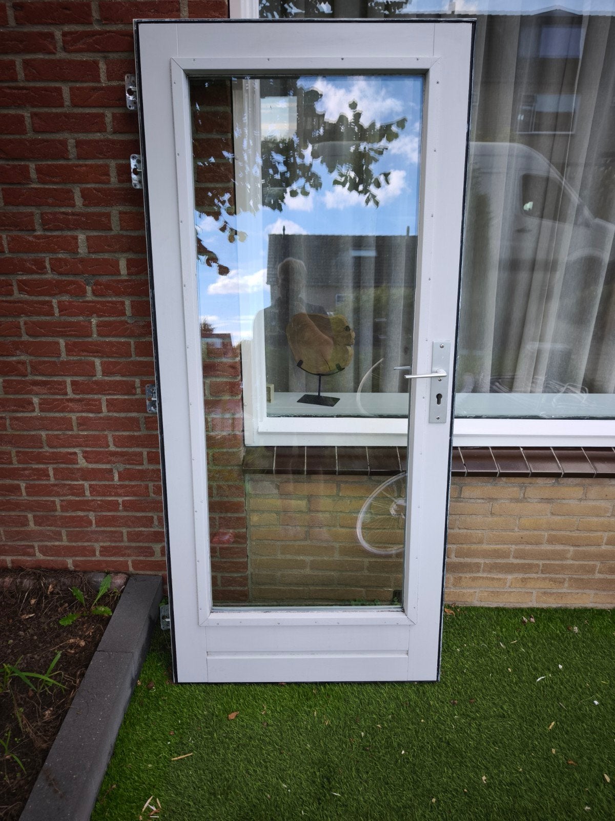 Witte Buitendeur met Glaspaneel en Hang- en Sluitwerk, Doe-het-zelf en Verbouw, Ophalen, Gebruikt, 80 tot 100 cm, Buitendeur