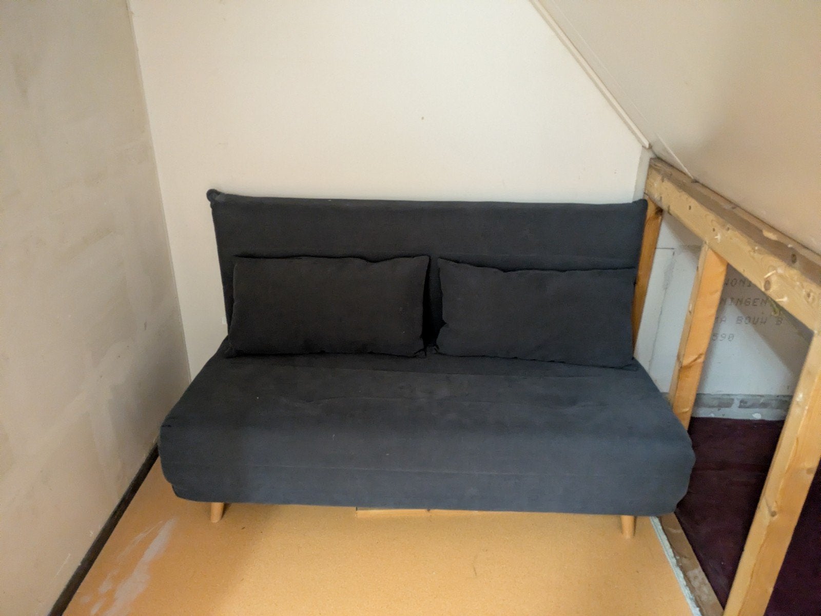 Slaapbank/bedbank - nauwelijks gebruikt, Huis en Inrichting, Ophalen, Zo goed als nieuw, Tweepersoons, 140 cm
