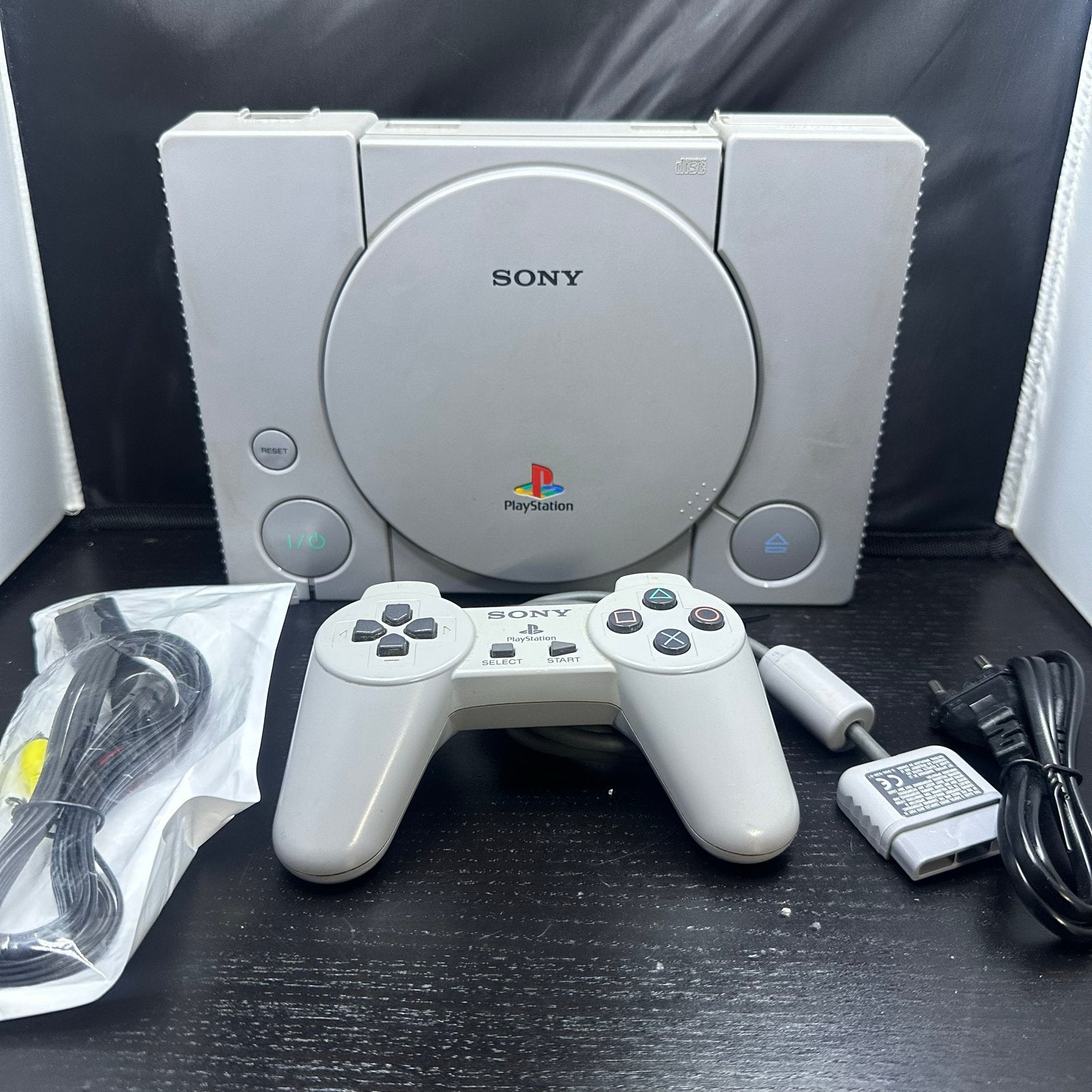 Sony PlayStation 1 PS1 SCPH-5502 + Originele Controller, Gebruikt, Verzenden, H, D