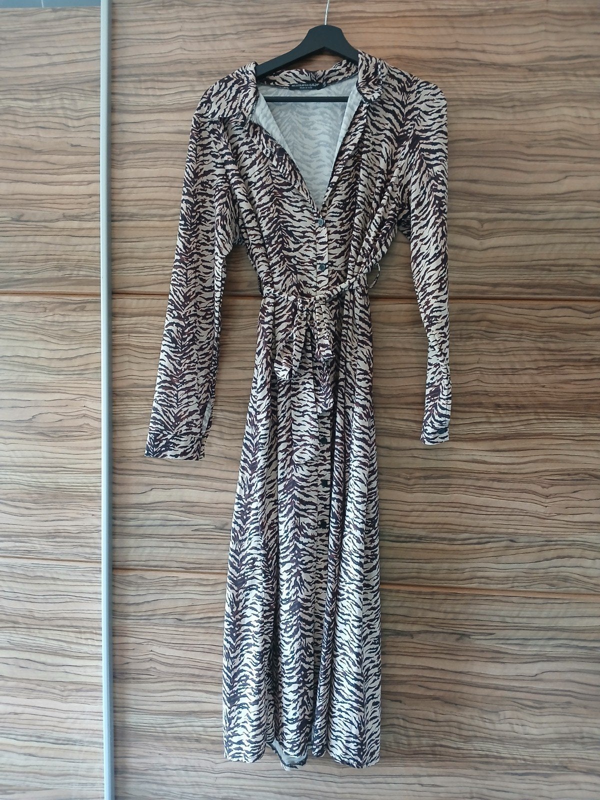 Jurk Musthaves by Elja L/XL, Kleding | Dames, Ophalen of Verzenden, Zo goed als nieuw, Maat 46/48 (XL) of groter, Onder de knie