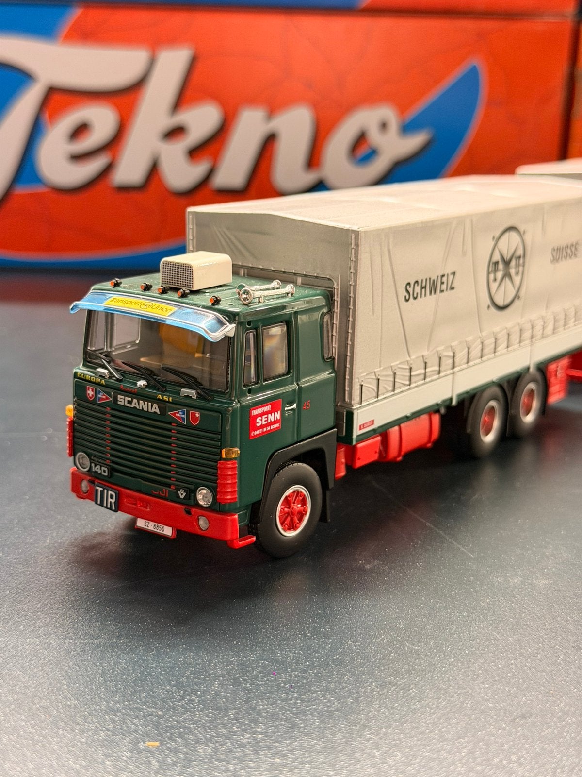 Tekno Scania 140 V8 Transporte Senn, Ophalen of Verzenden, Nieuw, Bus of Vrachtwagen, Tekno