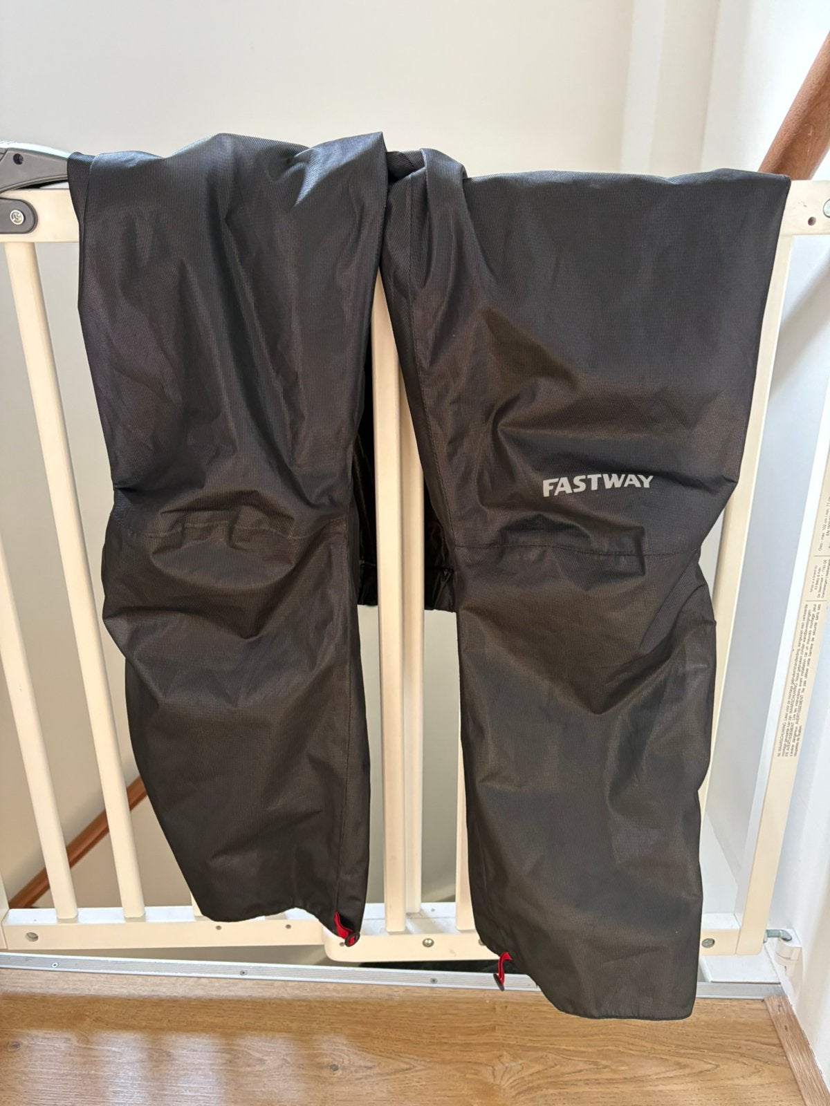 Fastway motor regenbroek maat M, Motoren, Ophalen of Verzenden, Nieuw zonder kaartje, Broek | textiel