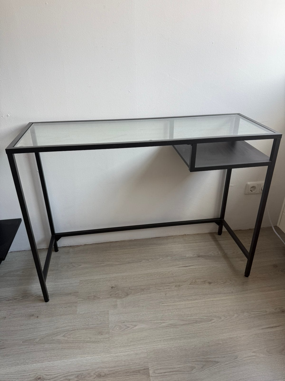 Glazen bureau/kaptafel/sidetable, Ophalen, 100 tot 150 cm, Zo goed als nieuw, 25 tot 50 cm