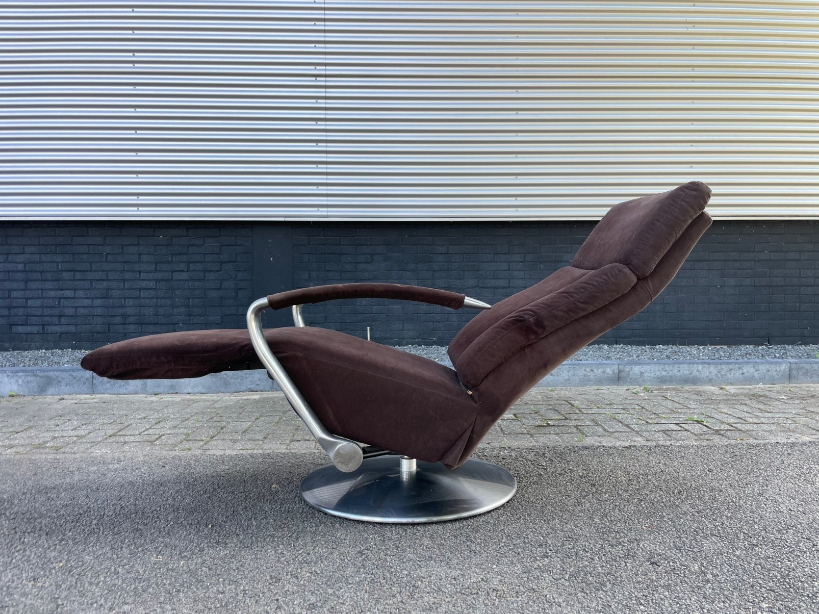 Bruine stoffen relax fauteuil / relax stoel / draai fauteuil, Ophalen, Minder dan 75 cm, 50 tot 75 cm, A